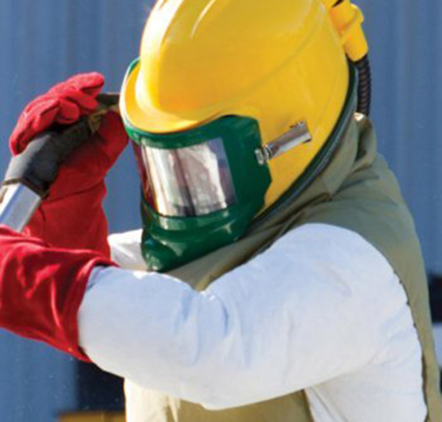 YENİ NESİL KUMLAMA MASKESİ